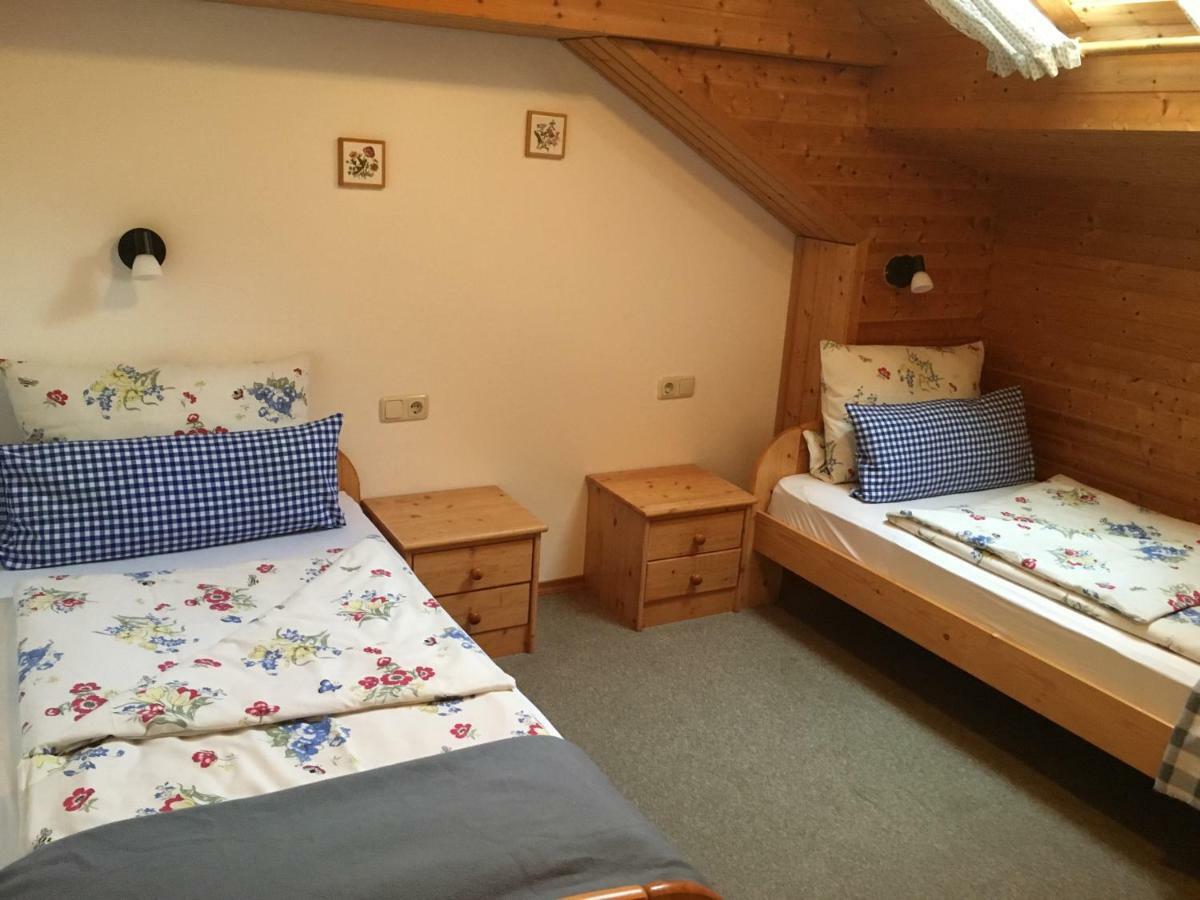 Zum Bergbauer Apartment Mittenwald Luaran gambar