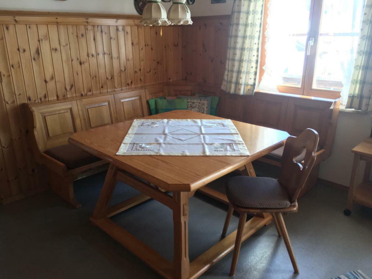 Zum Bergbauer Apartment Mittenwald Luaran gambar